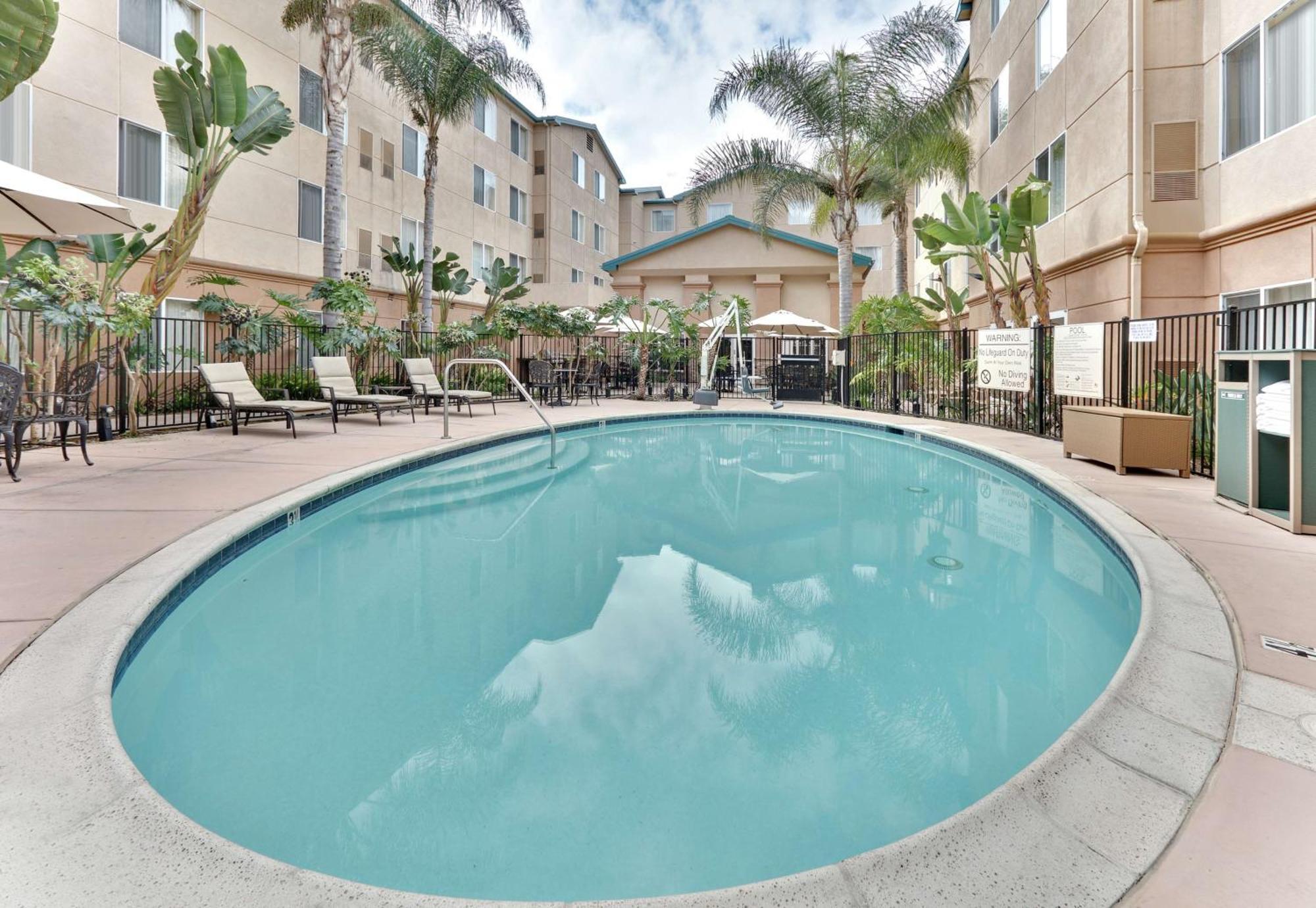 Homewood Suites By Hilton San Diego-Del Mar Exterior foto
